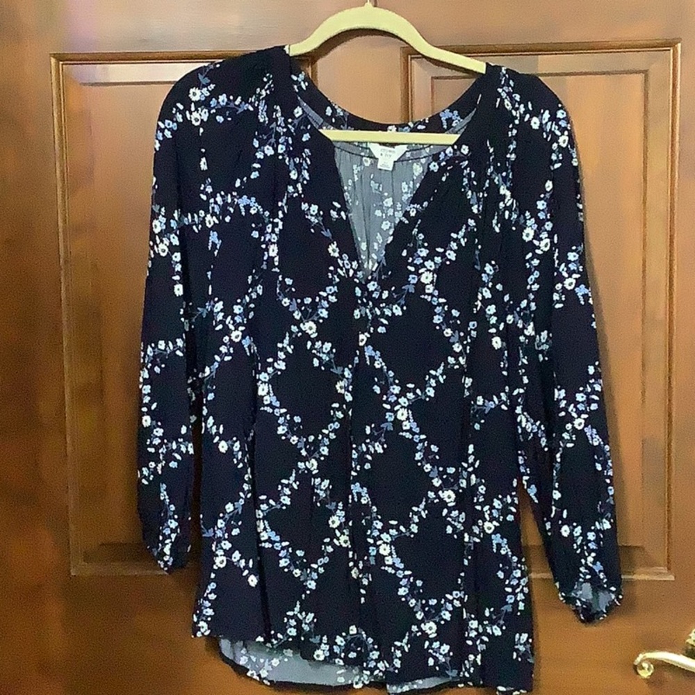 Floral Women's Top - Black and White